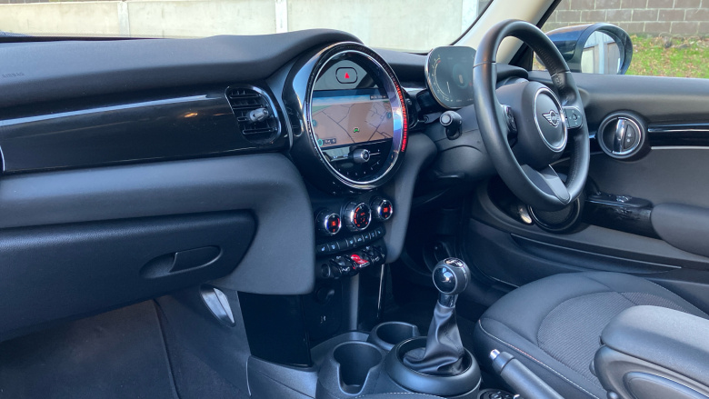 MINI Hatchback 1.5 Cooper Classic 3dr Petrol Hatchback